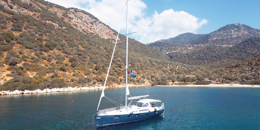 Beneteau Oceanis 48