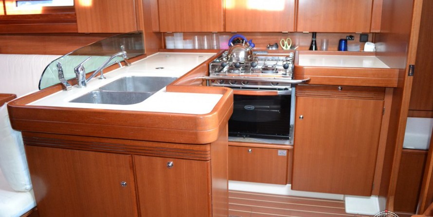 Dufour 44