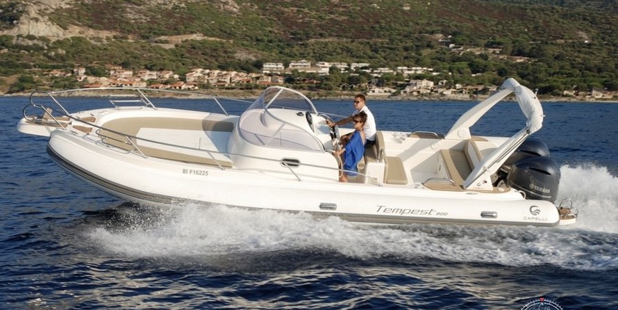 Tempest 900