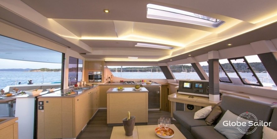 Fountaine Pajot Saba 50