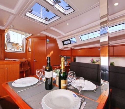 Bavaria 33 Cruiser