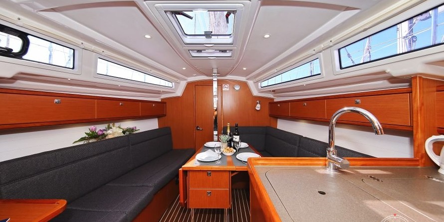 Bavaria 33 Cruiser
