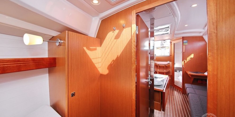 Bavaria 33 Cruiser