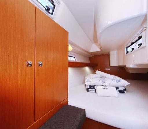 Bavaria 33 Cruiser