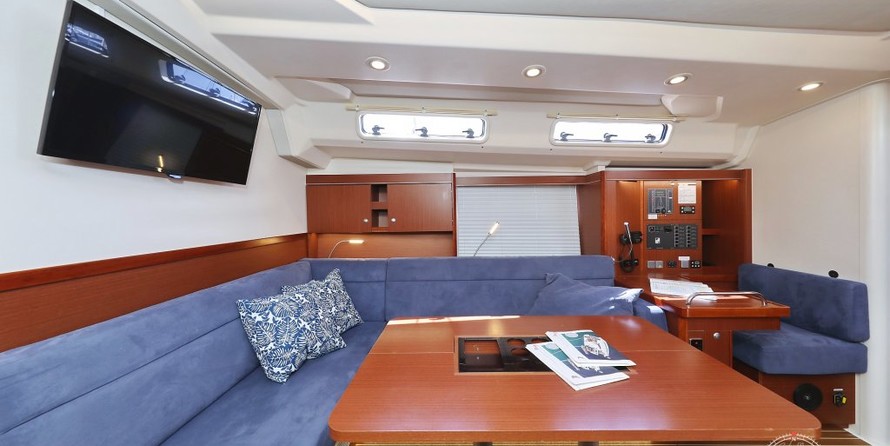 Hanse 505