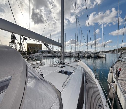 Jeanneau 54
