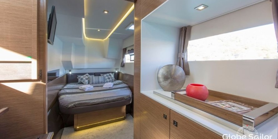 Fountaine Pajot MY 37