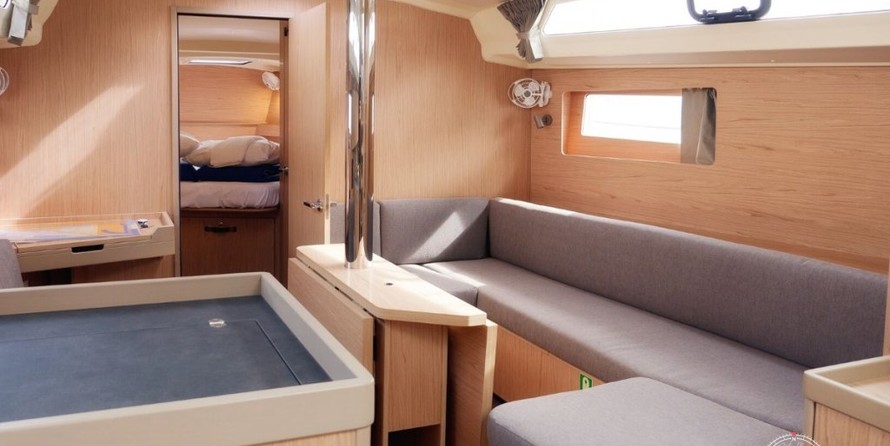 Beneteau Oceanis 41.1