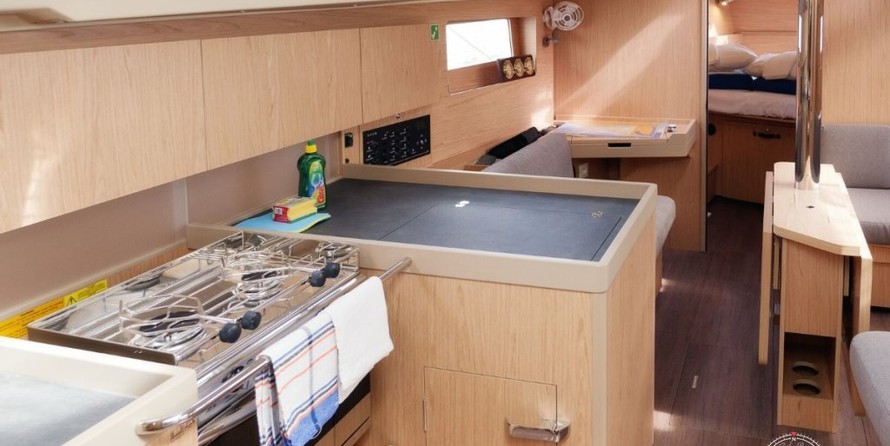 Beneteau Oceanis 41.1