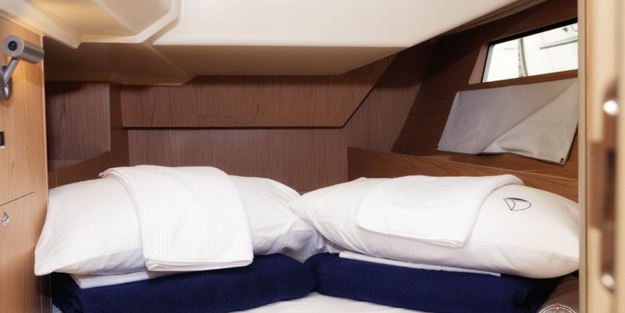 Beneteau Oceanis 41.1