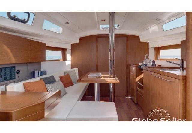 Beneteau Oceanis 35.1