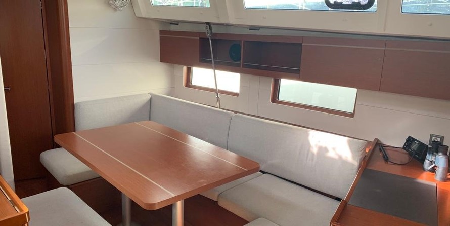 Beneteau Oceanis 46.1