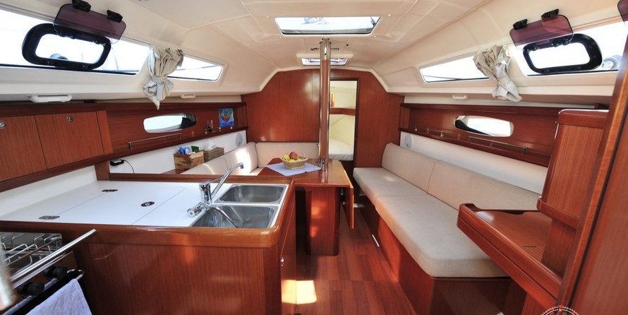 Beneteau Oceanis 31