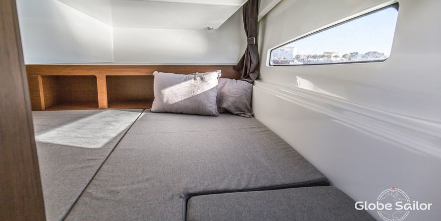 Beneteau Antares 9 OB