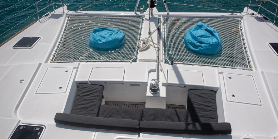 Lagoon 560