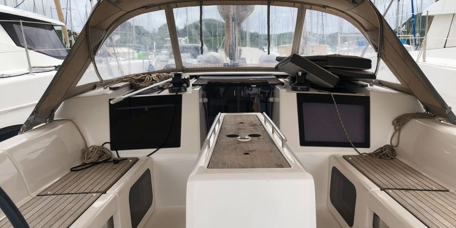 Dufour 412 Grand Large