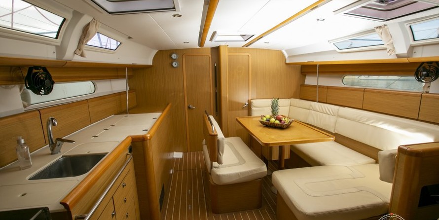 Jeanneau Sun Odyssey 44i