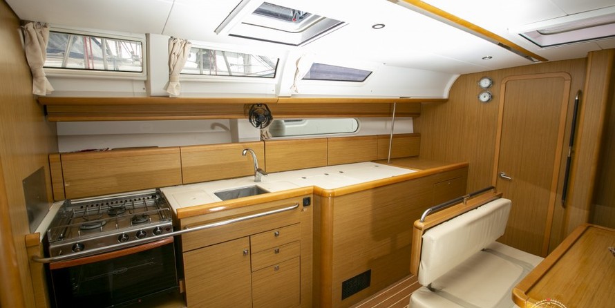Jeanneau Sun Odyssey 44i