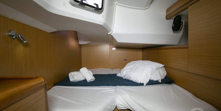 Jeanneau Sun Odyssey 44i