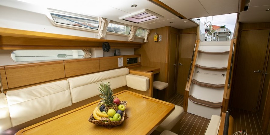 Jeanneau Sun Odyssey 44i