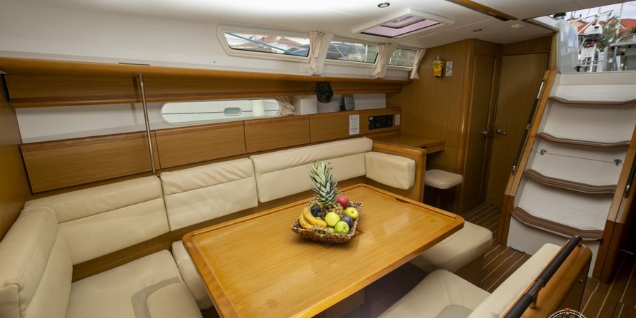 Jeanneau Sun Odyssey 44i