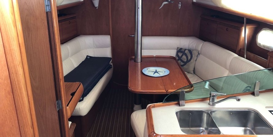 Jeanneau Sun Odyssey 35