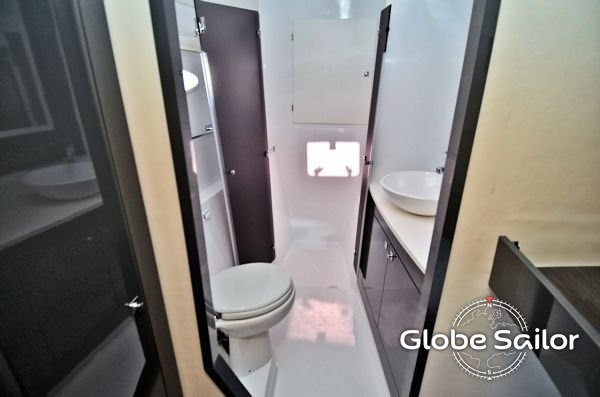 Fountaine Pajot Helia 44