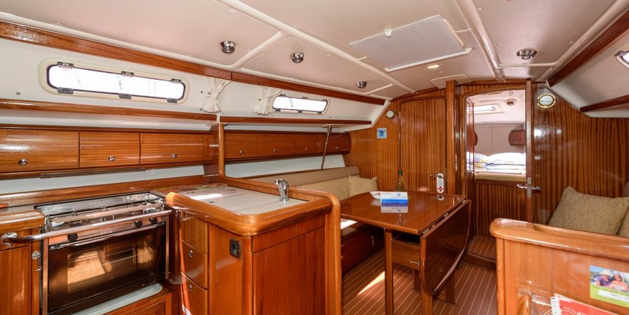 Bavaria 36