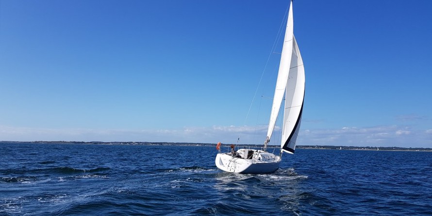 Beneteau First 31.7
