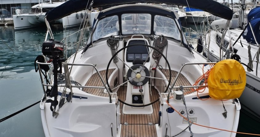 Bavaria 33 Cruiser