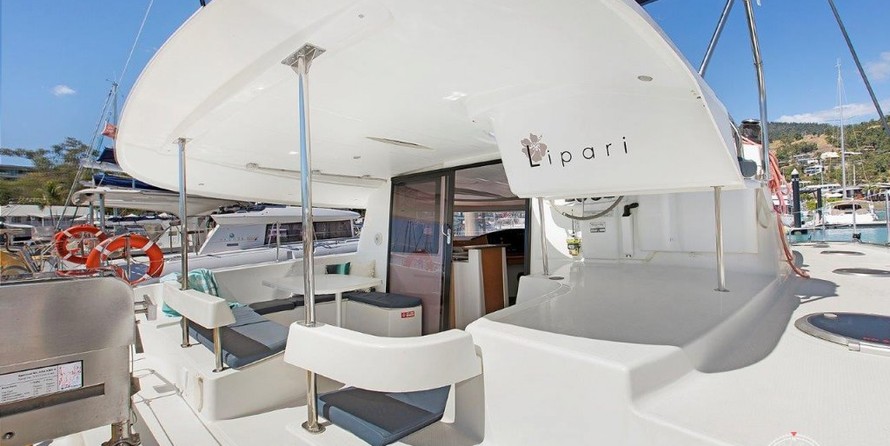 Fountaine Pajot Lipari 41