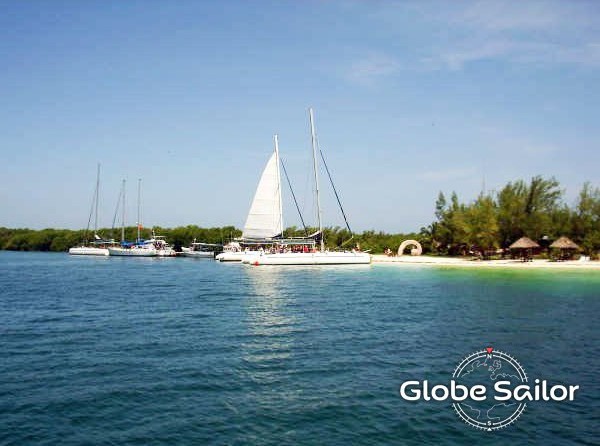 Fountaine Pajot Eleuthera 60