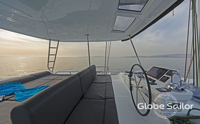 Lagoon 50