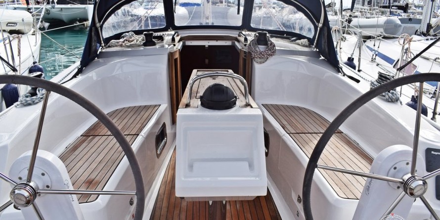 Bavaria CRUISER 34