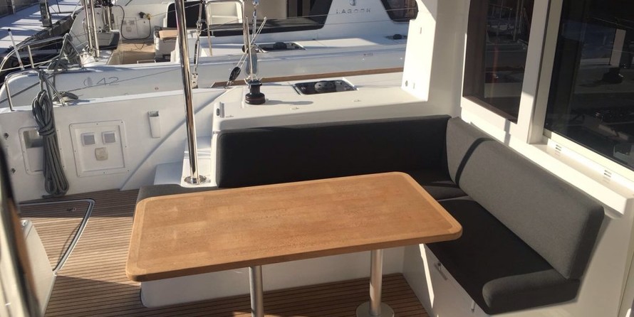 Lagoon 40