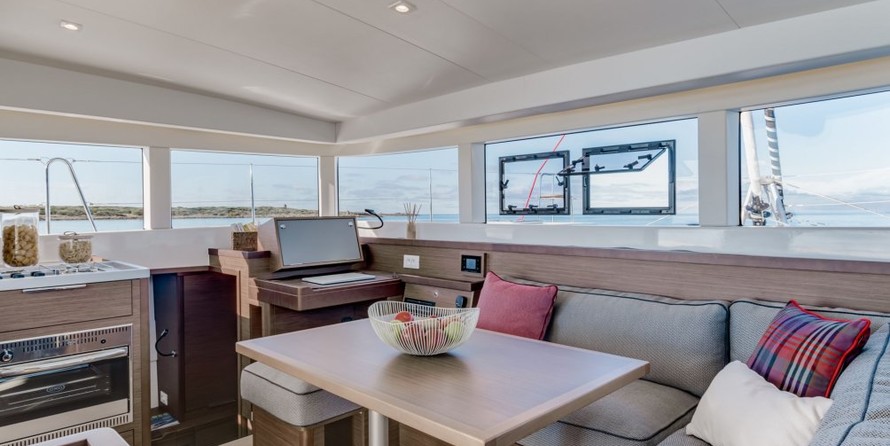 Lagoon 40