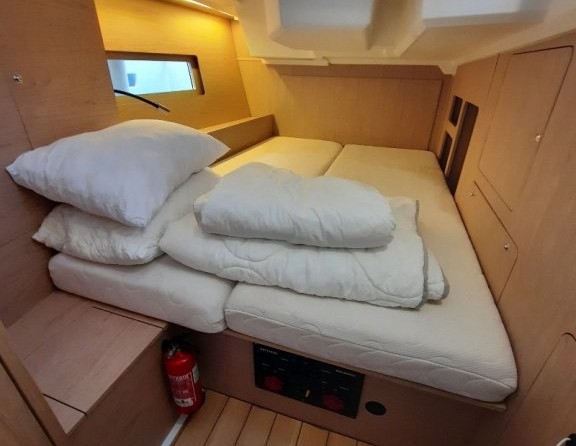 Beneteau Oceanis 46.1