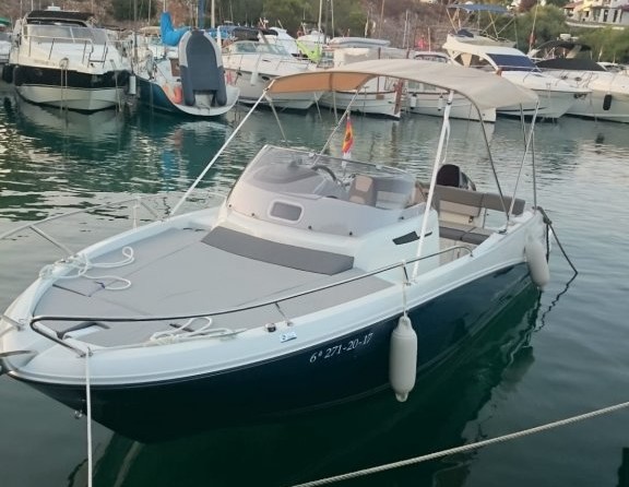 Jeanneau Cap Camarat 6.5 WA