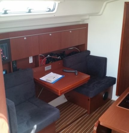 Hanse 415