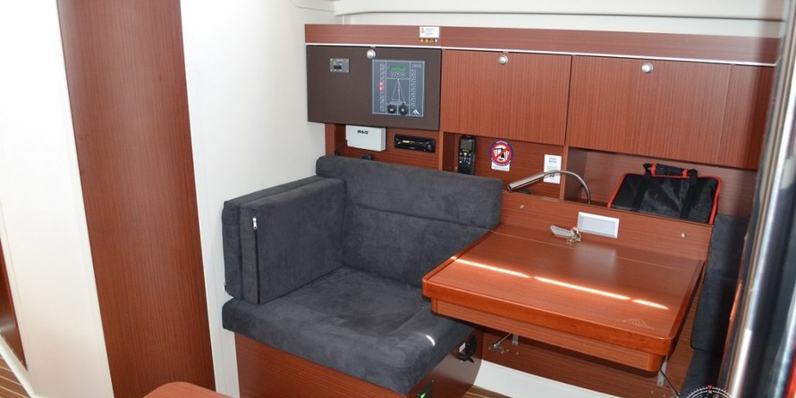 Hanse 415
