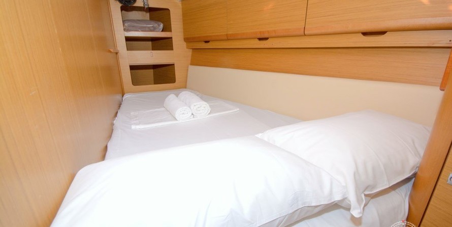 Jeanneau Sun Odyssey 44i