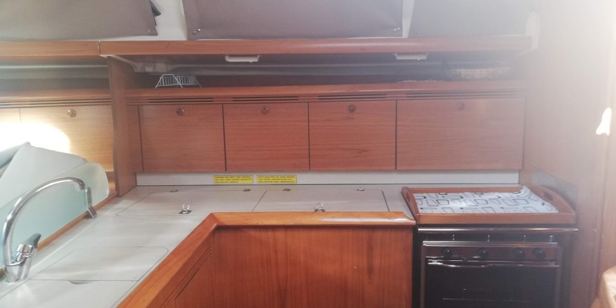 Jeanneau Sun Odyssey 43