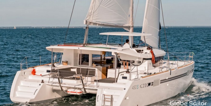 Lagoon 450 SporTop