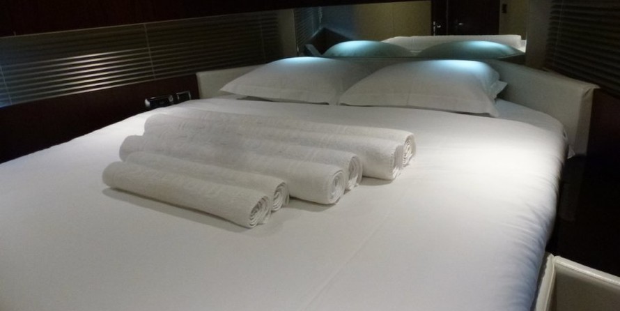 Fairline 42 Squadron