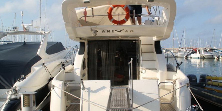 Azimut 46