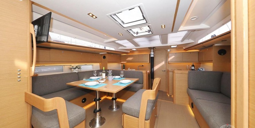 Dufour 520 Grand Large