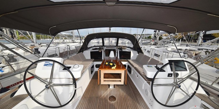 Dufour 520 Grand Large
