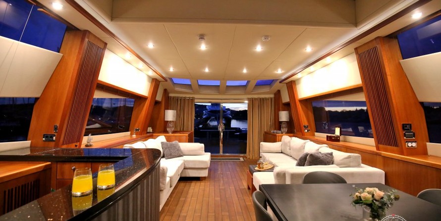 Sunseeker Predator 108