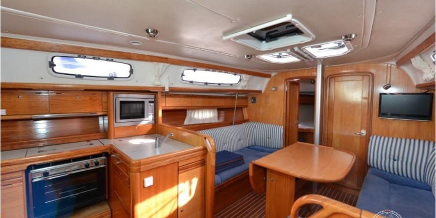 Bavaria 38 Cruiser