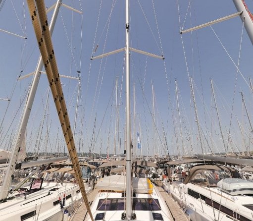 Dufour 520 Grand Large